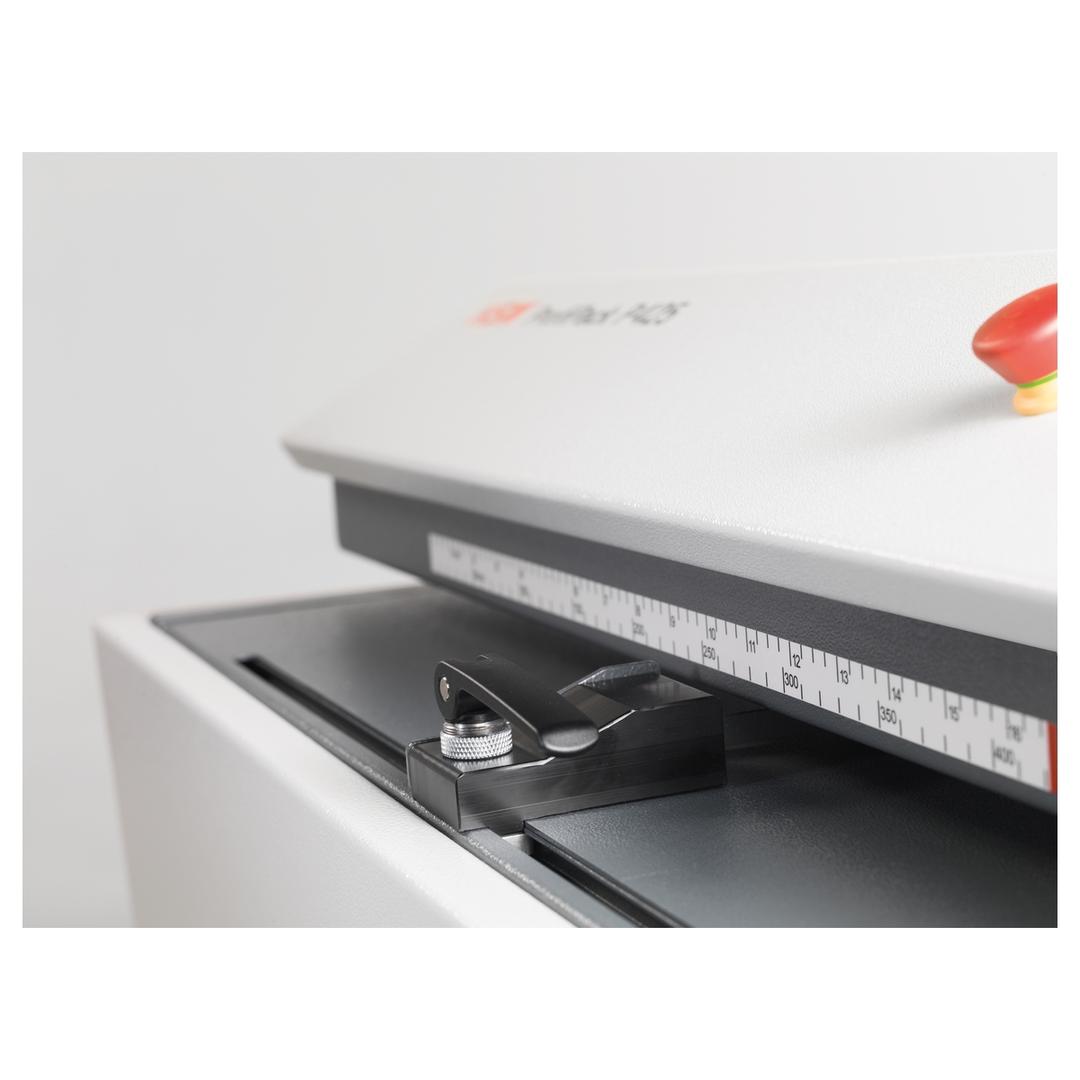 Matelasseur de cartons pour calage P425 ProfiPack triphasé HSM — Réglage butée bis