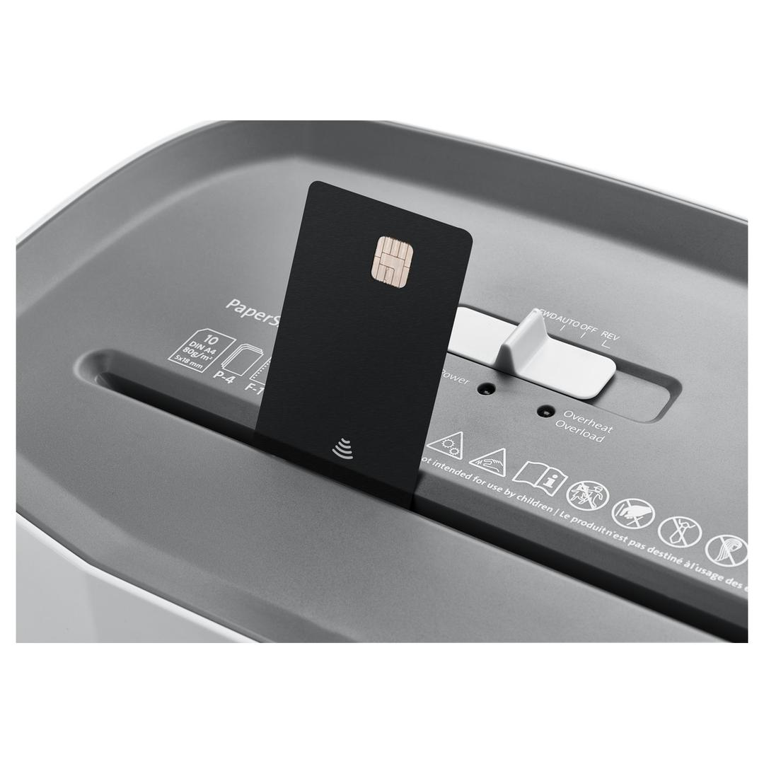 Destructeur de documents confidentiels P4 Coupe croisée PaperSAFE 140  5 x 18 mm DAHLE — Insertion carte de crédit