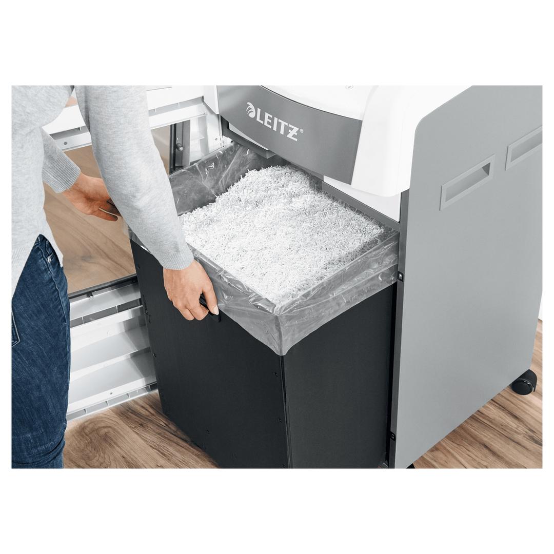 Lot de 20 sacs plastiques 175L (n°80260000) LEITZ — Mis en place