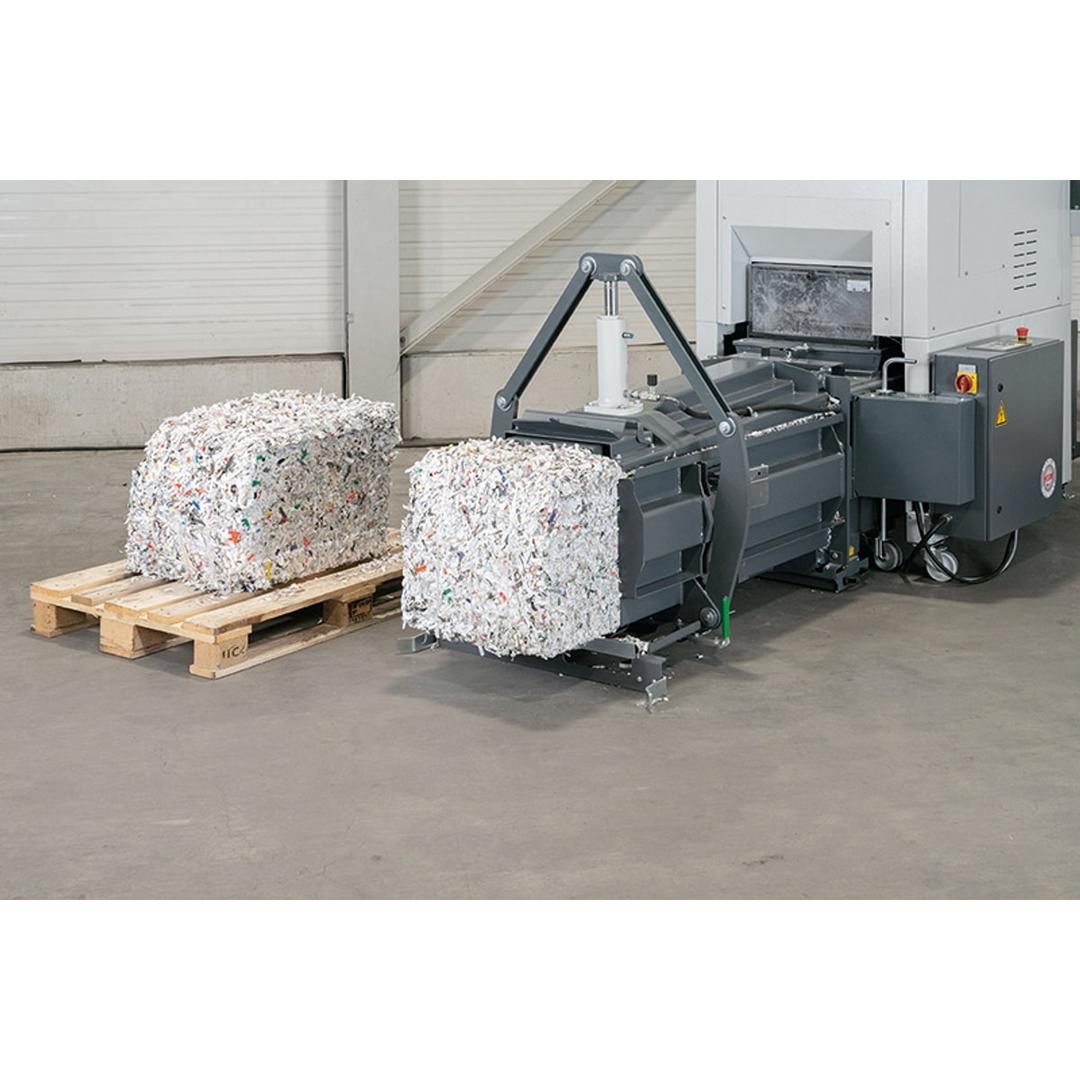 Combinaison destructeur-presse à balles P4 Coupe croisée Forte capacité SP 5088 Powerline 3,9 x 40 mm HSM - Balle de papier compressé de 90 kg sortie du canal de la presse de la combinaison HSM Powerline SP 5088