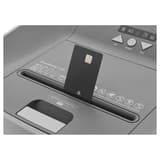 Destructeur de documents confidentiels P4 Coupe croisée Insertion papier automatique ShredMATIC 300 P-4 4 x 15 mm avec insertion papier automatique DAHLE — Insertion carte de crédit