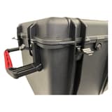 Valise de transport étanche IP67 pour destructeur MMD360+ Valise de transport MMD360+ PRODEVICE - Poignée et loquets de la valise de transport PRODEVICE pour destructeur MMD360+
