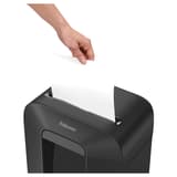 Destructeur de documents confidentiels P4 Coupe croisée Powershred LX85 4 x 40 mm FELLOWES — Insertion papier
