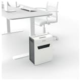 Destructeur de documents très confidentiels P5 Coupe croisée IQ Protect 4M 2 x 15 mm LEITZ — Comparaison taille réelle